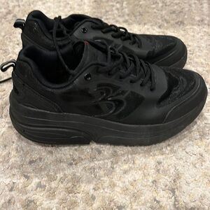 Gdefy Gravity Defyer Support Comfort Shoes Size 9.5 Black in EUC women’s 11